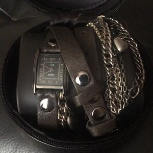 La Mer grey leather wrap watch Valentine’s edition